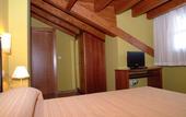 Туры в отель Hostal Europa