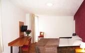 Туры в отель Sejours & Affaires Montreuil Saint Mande