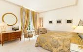 Туры в отель Chateau de Rochecotte