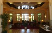 Туры в отель Terres de France - Appart'Hotel Le Splendid