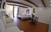 Туры в отель Maison Carles BnB