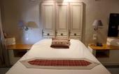 Туры в отель Hotel La Maison Rouge