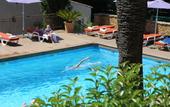 Туры в отель Les Jardins de Cassis - Parking Jacuzzi Piscine Chauffee