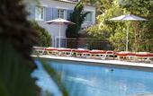 Туры в отель Les Jardins de Cassis - Parking Jacuzzi Piscine Chauffee