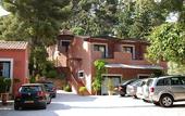 Туры в отель Les Jardins de Cassis - Parking Jacuzzi Piscine Chauffee