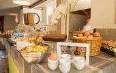 Туры в отель Logis Le Petit Casset