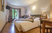 Туры в отель Logis Le Petit Casset