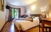 Туры в отель Logis Le Petit Casset