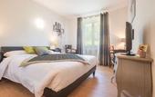 Туры в отель Logis Le Petit Casset