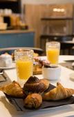 Туры в отель The Originals Boutique, Hotel des Sources