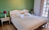 Туры в отель Castillon des Baux