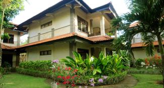 Melasti Beach Resort & Spa 3*