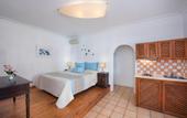 Туры в отель Meltemi Luxury Suites