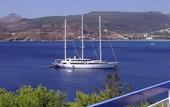 Туры в отель Kavos Bay Seafront Hotel