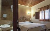 Туры в отель Polys Guest House