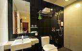 Туры в отель Pyrenees Malioboro Hotel