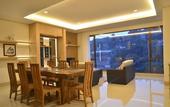 Туры в отель Tulip Hill View Villa 6 Bedrooms With a Private Heated Swimming Pool and a Movie Room and a Billaird