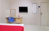 Туры в отель RedDoorz @ Mangga Besar 2