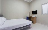 Туры в отель RedDoorz @ Mangga Besar 2