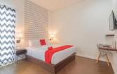 Туры в отель RedDoorz Premium @ Hotel Hebat