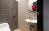Туры в отель RedDoorz Plus near Trans Studio Cibubur 2