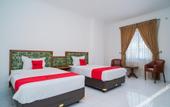 Туры в отель RedDoorz Plus at Hotel Surya Solo