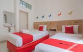 Туры в отель RedDoorz Near Alun Alun Bandung 3
