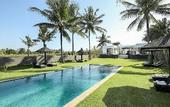Туры в отель Black Beach Villa - Absolute Beachfront