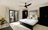 Туры в отель Black Beach Villa - Absolute Beachfront