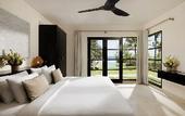 Туры в отель Black Beach Villa - Absolute Beachfront