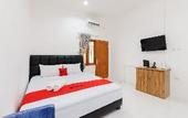 Туры в отель RedDoorz Syariah @ Sakura Hotel Duren Sawit