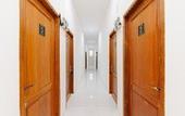 Туры в отель RedDoorz Syariah @ Sakura Hotel Duren Sawit