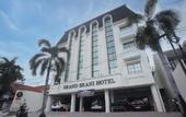 Туры в отель Grand Brani Hotel Solo
