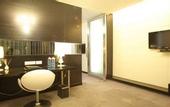 Туры в отель The Toy Hotel