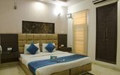Туры в отель DLF City Club 3