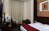 Туры в отель Hotel Golf View Suites