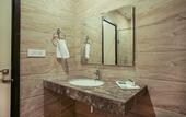 Туры в отель Hotel The Royal Krishna