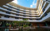 Туры в отель M Social Phuket