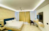 Туры в отель Hotel Holiday Grand Near Expo Mart