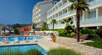 Miramar Sunny Hotel & Residence by Valamar 3*