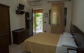Туры в отель Hotel Masseria Le Pajare