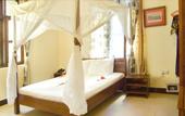 Туры в отель Mnarani Beach Cottages