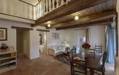 Туры в отель Castello di Postignano Relais