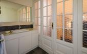 Туры в отель Bea Suites Luxury Rooms