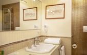 Туры в отель Bea Suites Luxury Rooms