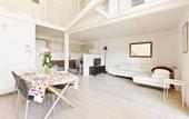 Туры в отель Elegant Loft with balcony