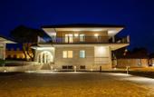 Туры в отель Aurum Suites