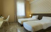 Туры в отель Aurum Suites