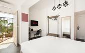 Туры в отель Adelante Rooms San Giovanni