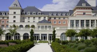 Vienna House Dream Castle Hotel Paris 4*